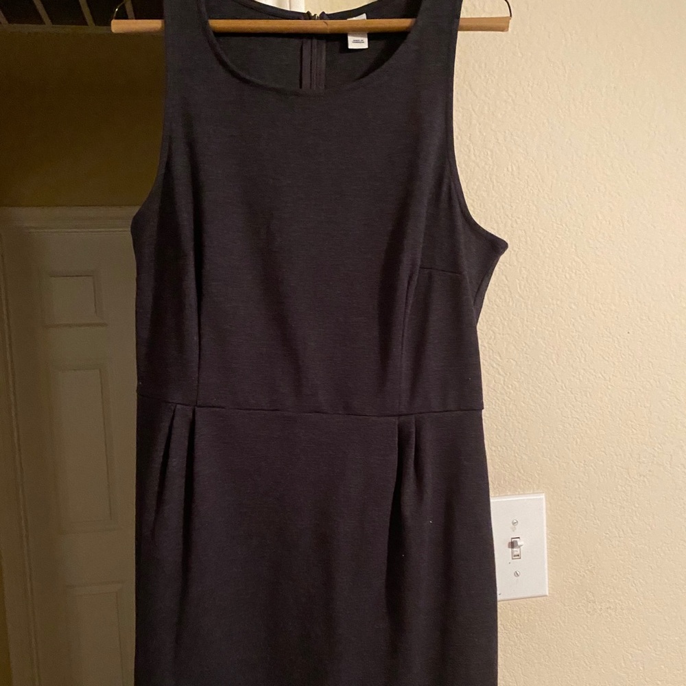 Cute simple dress large